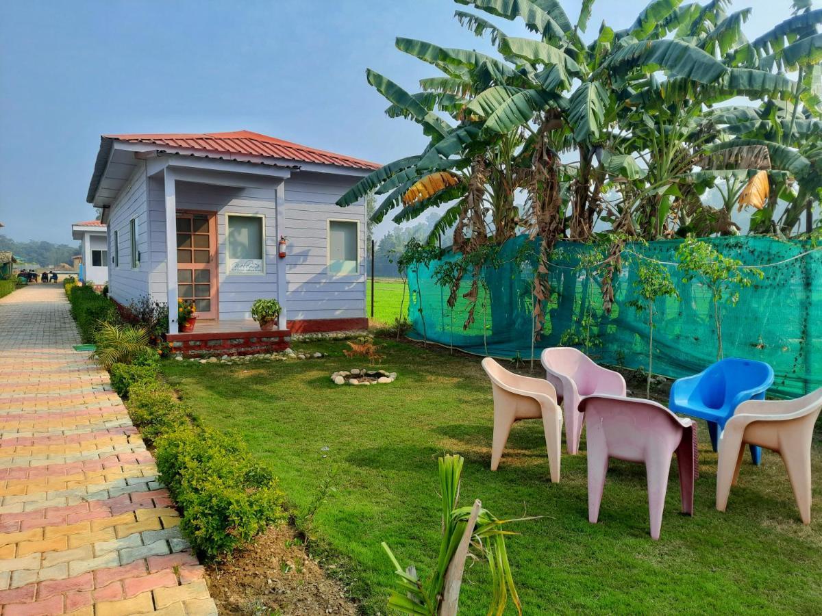 Corbett Veda Inn Rāmnagar Exterior foto